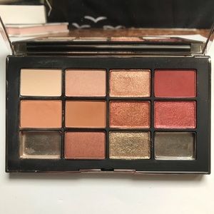 Nars Wanted Eyeshadow Palette